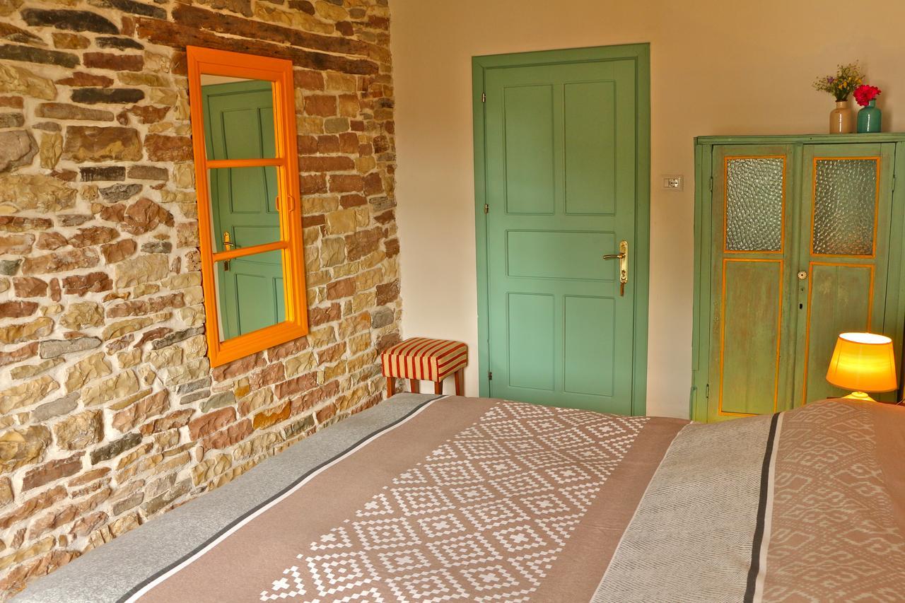 Stone City Hostel ジロカストラ エクステリア 写真